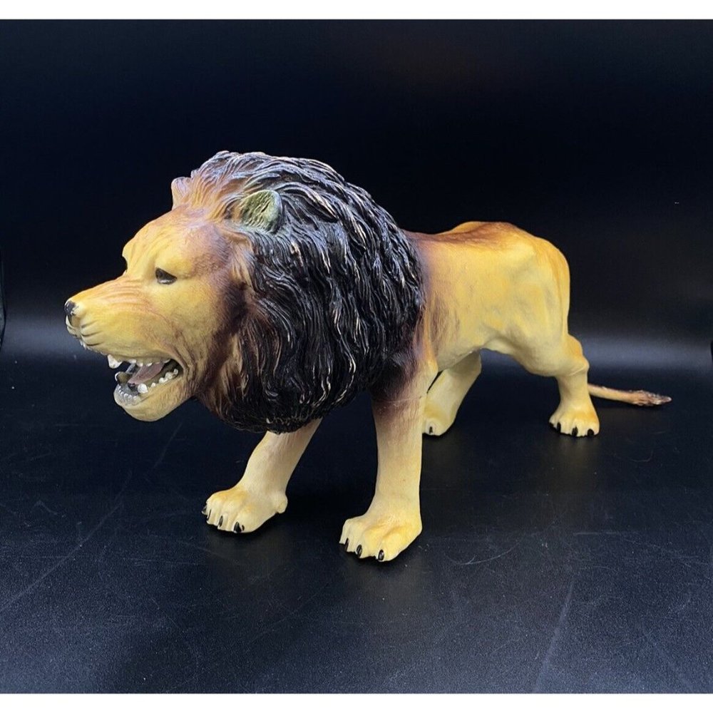 2004 Toy Lion Figure Toy Major Trading Co 17” Long Polyester Fiber Filling - Picture 1 of 16